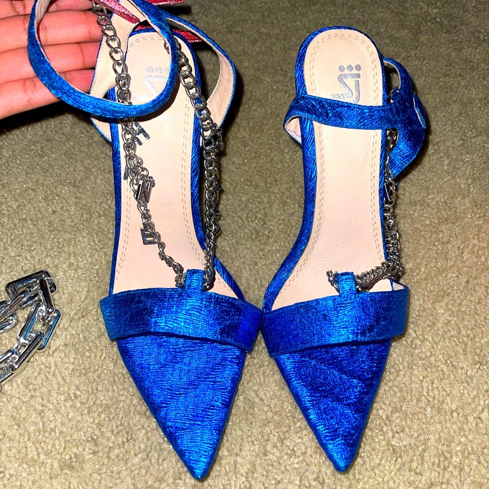 Shane Justin royal blue heel